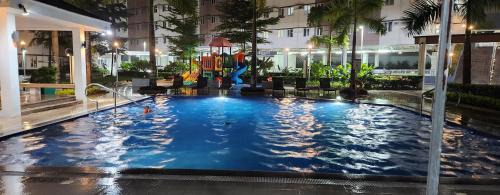 Colin's Suite - Hope Residences, Trece Martires