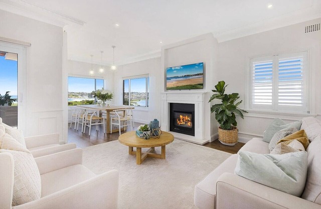 Collaroy Ocean View Retreat