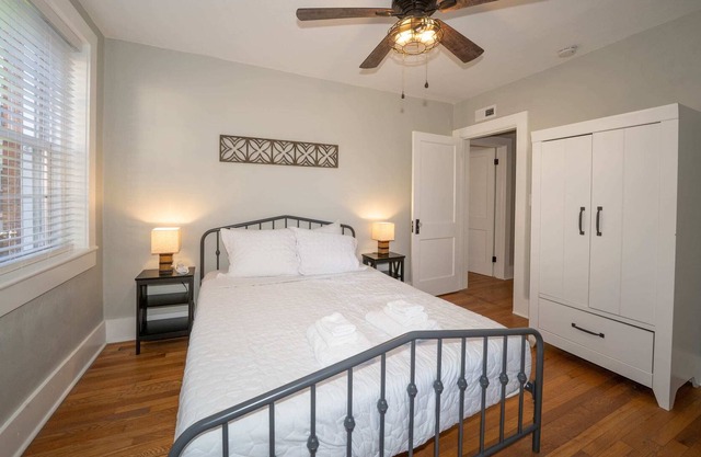 Colley Manor - Lee Suite
