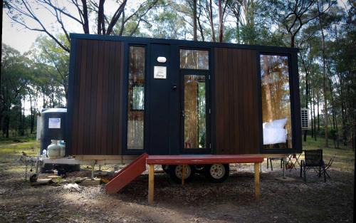 Colo Cosy Here by Tiny Away