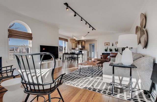 Colorado Living within view of the Rocky Mountains & easy access to Boulder