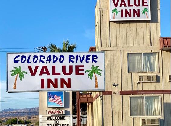 Colorado River Value Inn