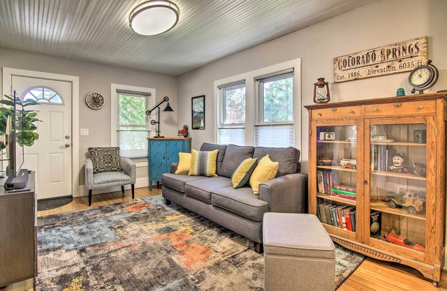 NOUVEAU! Colorado Springs Bungalow - Marcher jusqu'au centre-ville!