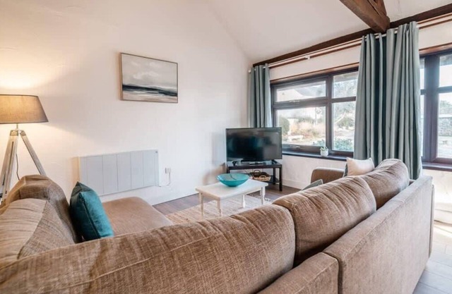 Combination of 2 Fantastic Coastal Cottages n Bude