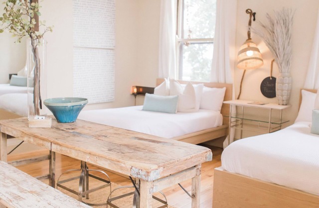 Come enjoy this bliss on top of the world! Views, high design, cozy, serene!