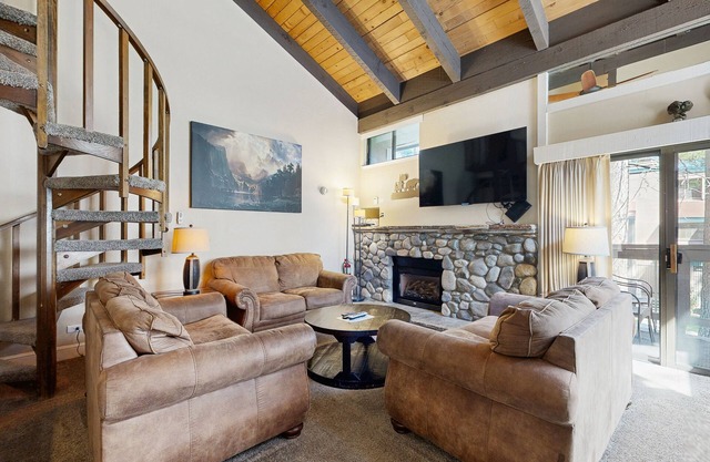 Come for the lake and stay for the pools, hot tubs, sauna & fireplace