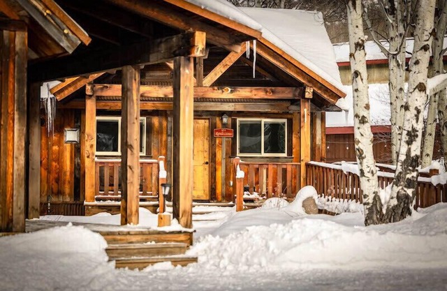 Come stay at Moose Creek Ranch for your next relaxing getaway trip!