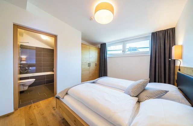 Comfort 6-8-person apartment in the holiday park Landal Resort Maria Alm