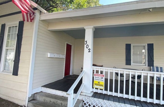 Close to downtown Springfield