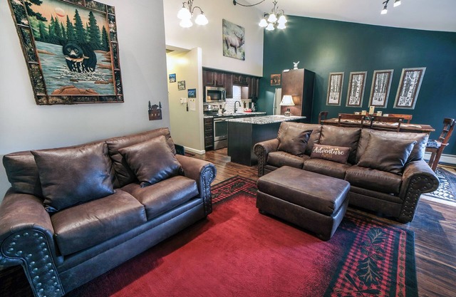 Confort et style dans ce condo au bord de la rivière
