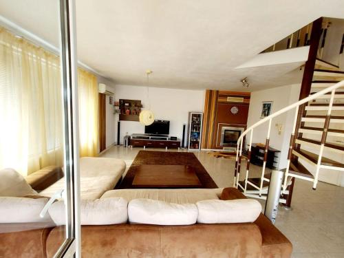Comfort Flat