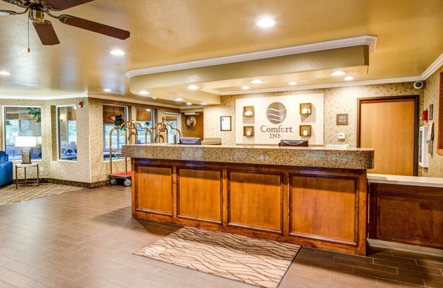 Comfort Inn Fontana