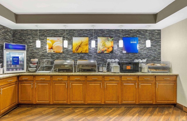 Comfort Inn South - Springfield