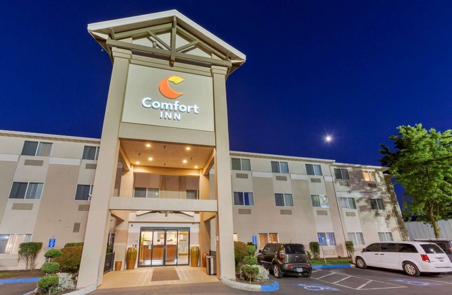 Comfort Inn South