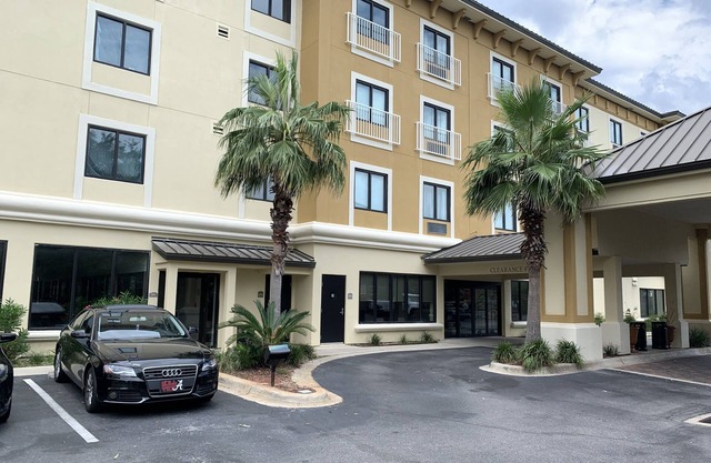 Comfort Inn And Suites