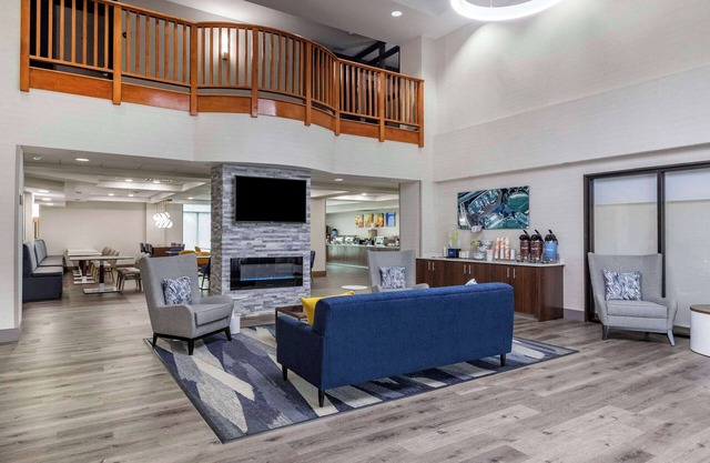 Comfort Inn & Suites Grand Blanc/Flint