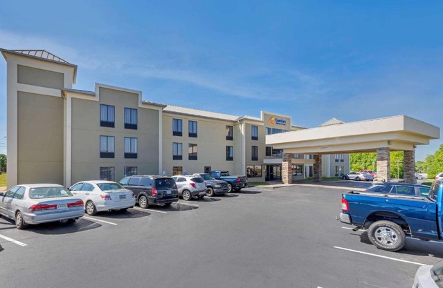 Comfort Inn & Suites Greer - Greenville