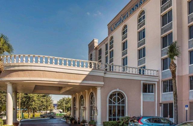 Comfort Inn & Suites Lakeland North I-4