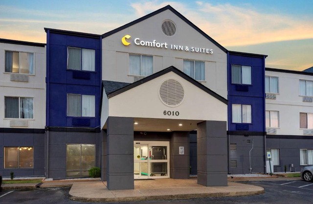 Comfort Inn & Suites Memphis East