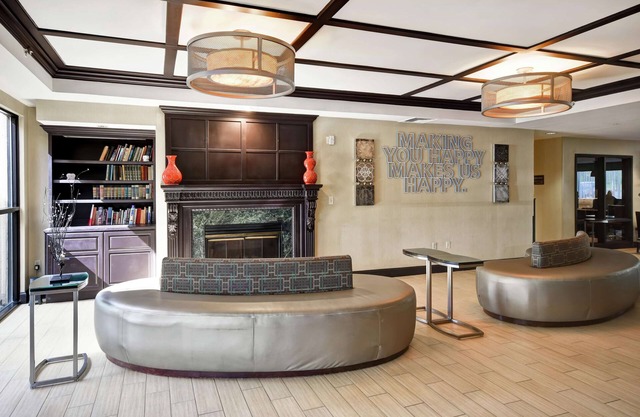Comfort Inn & Suites Mt. Holly - Westampton