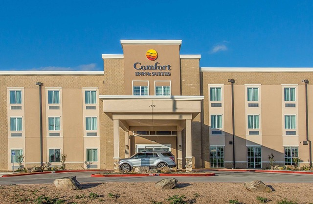 Comfort Inn & Suites