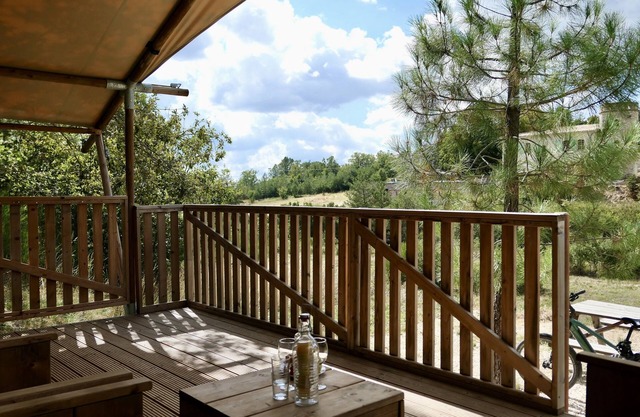 Confort & calme, wildlife avec touche provençale.