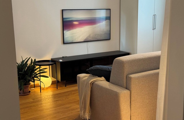 COMFORT STAY ★ 86sqm with 2 bathrooms, WiFi and smart TV near Milan/MXP/Rho fiera