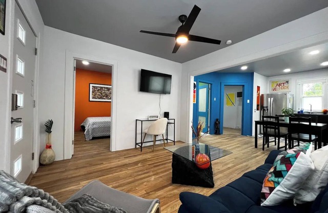 COMFORT STAY with The Art House