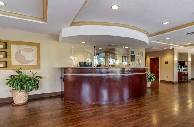 Comfort Suites Biloxi - Ocean Springs