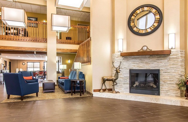 Comfort Suites Effingham