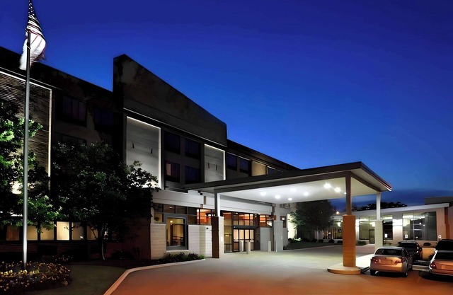 Comfort Suites Milwaukee West