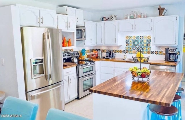 Comfortable 6 BR Home - Great for Groups near Lake Powell + Boat parking