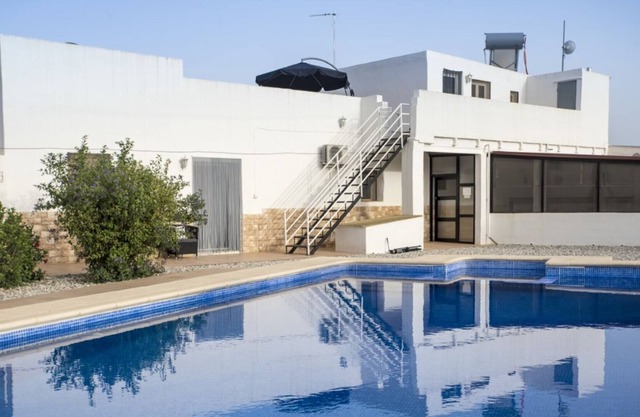 Appartement confortable à Murcie avec jardin