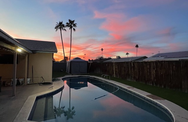 Comfortable and fun! Pool, game room, outdoor living spaces, great location ++++