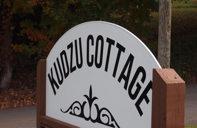 Cozy, Cottage moderne près du centre-ville avec un accès facile à Tennessee 11E
