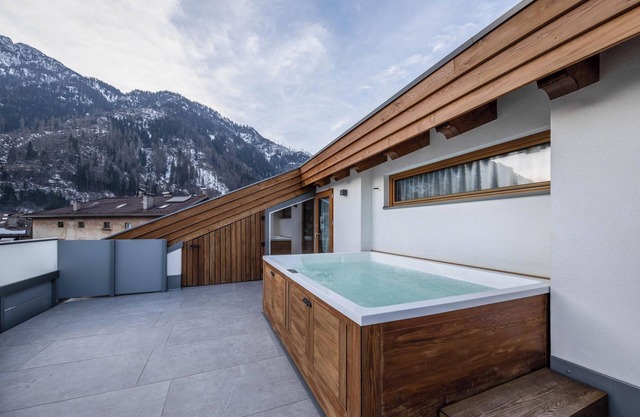 Appartement confortable "Vacanze Arcobaleno - Blu" avec vue montagne