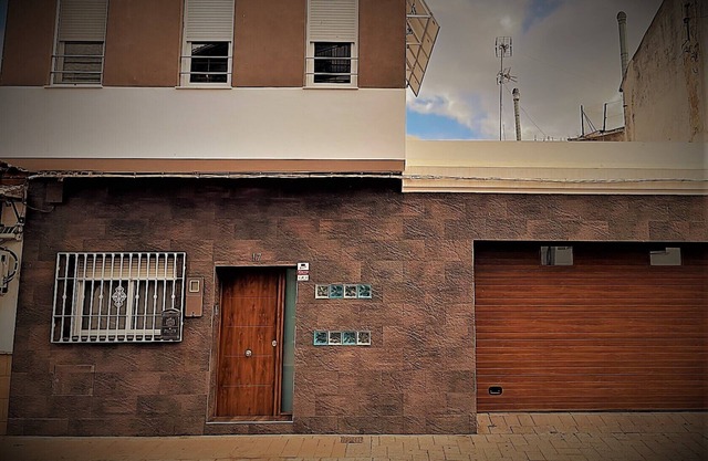 Appartement Confortable avec Cour à Motril