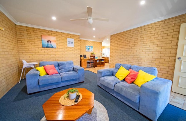 Comfortable Central Unit