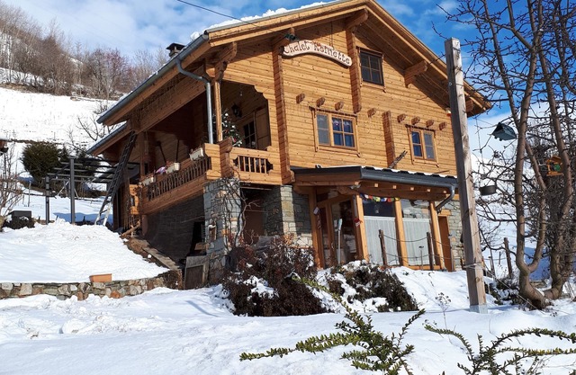 Studio tout confort dans Chalet