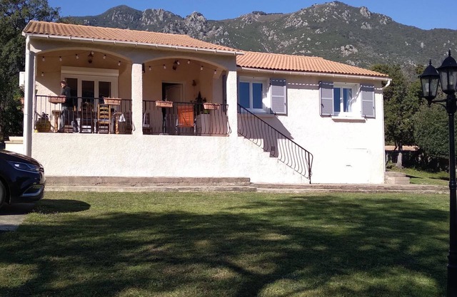 Maison individuelle tout confort proche plage avec jardin au calme