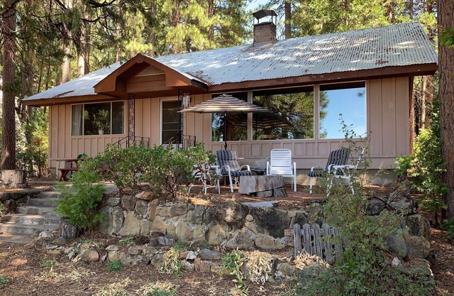 Maison confortable au bord du lac avec une vue magnifique