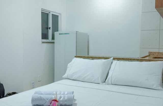 Comfortable loft close to the beach and shops