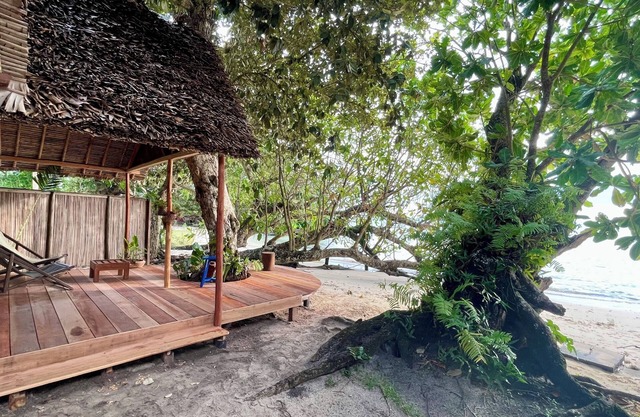 Comfortable Malagasy bungalow on private beach