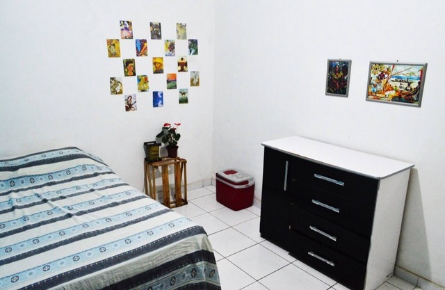 Chambre confortable dans une maison calme et aérée-Bar, Salvador