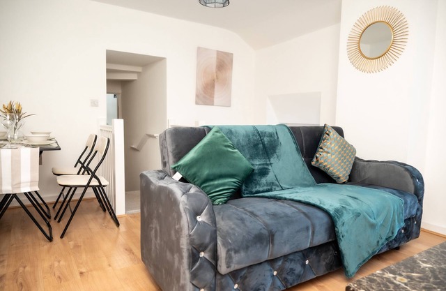 Comfortable Stay for Business Near Kirkstall