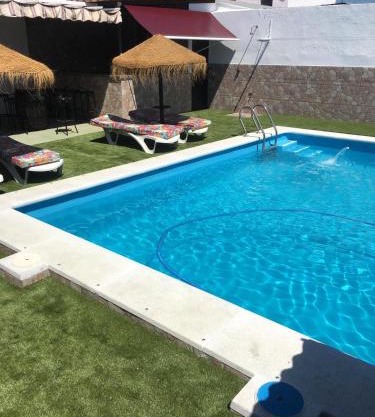Comfortable villa with private pool in Mesas de Guadalora