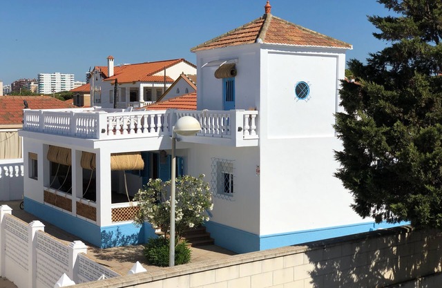 Villa confortable en bord de mer