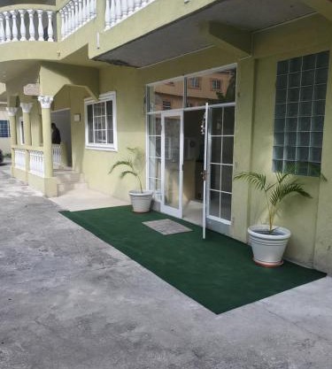 Comfy Guest Rooms