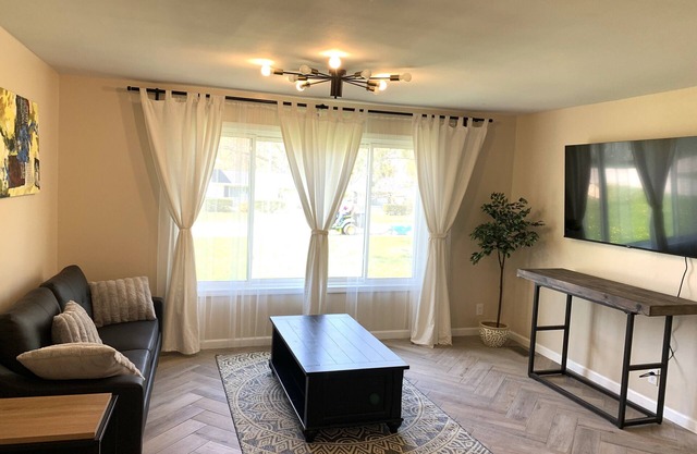 Comfy house - Centrally located