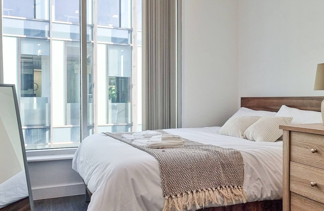 Compact 1-Bed Apartment at Central Stockport